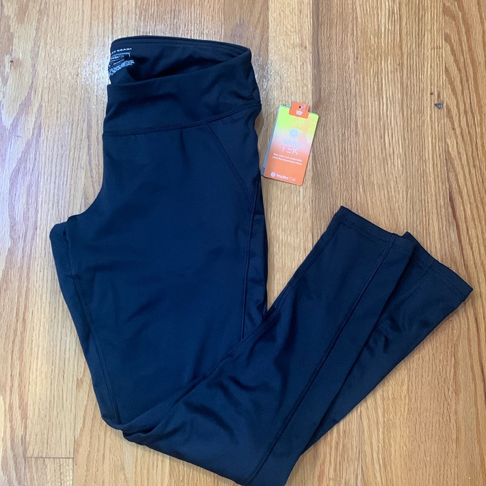 NWT black performance fleece leggings. Warm Tek brand size medium.